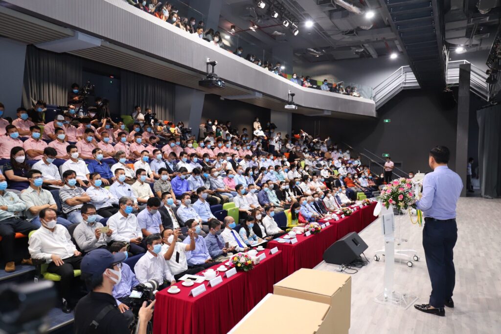 z2044317429885_b42ca32d730562500ecafa38d347a4bc-3774966